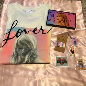 Taylor Swift Lover Bundle
